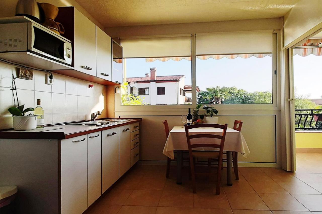 Paradise Beach Apartments Rovinj Buitenkant foto