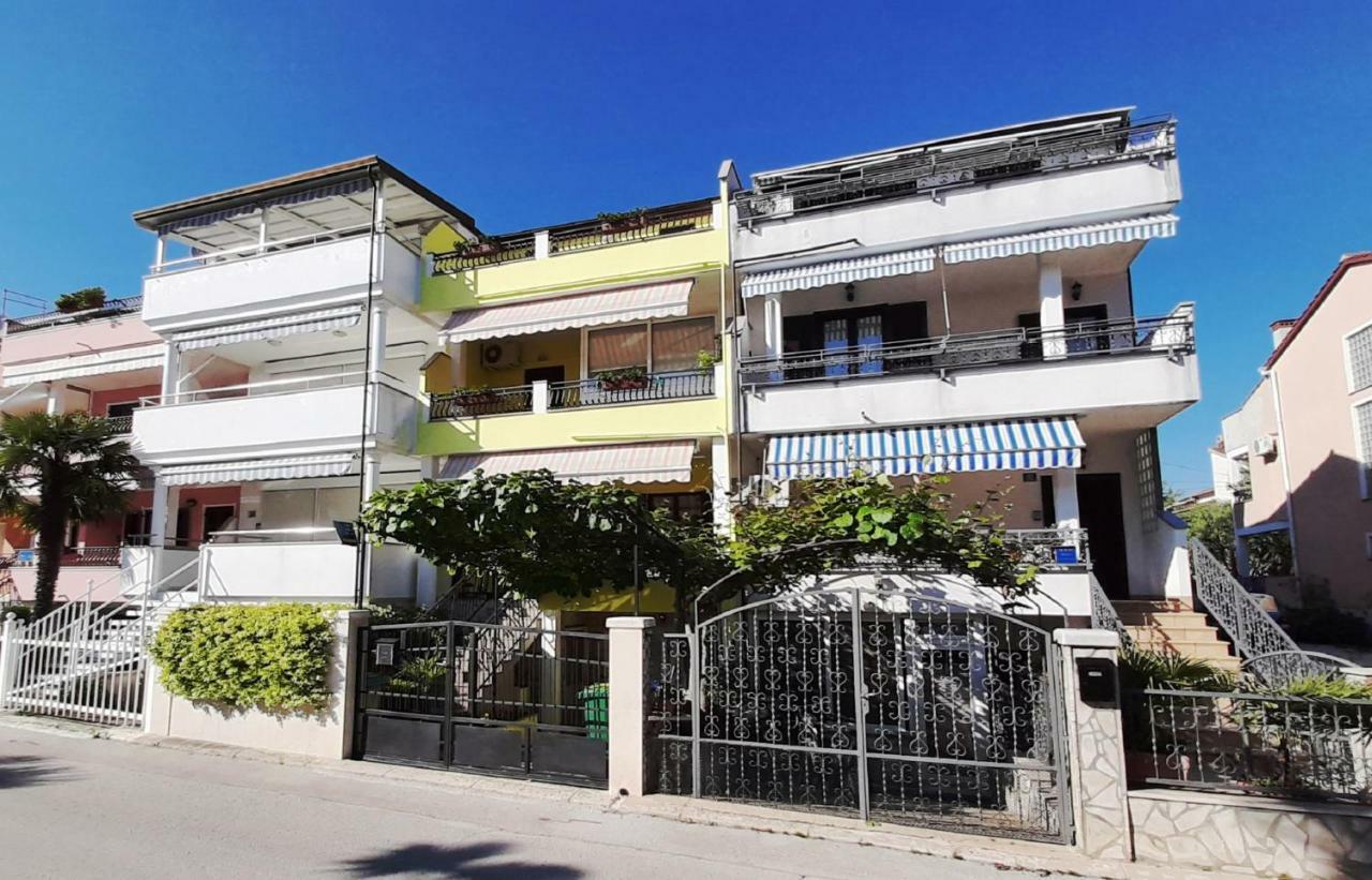 Paradise Beach Apartments Rovinj Buitenkant foto